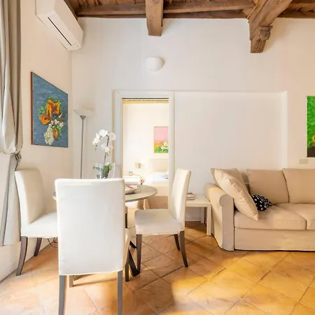 Apartment Mrbrown Vip In Piazza Navona